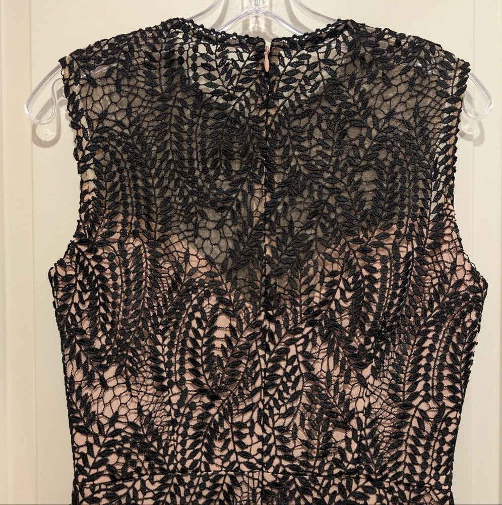 Dress the Population Shane Black Vine Lace Midi Dress Size Small - Picture 6 of 10